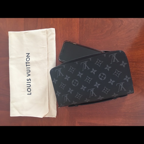 new never used LV black and grey Monogram canvas - Picture 7 of 8